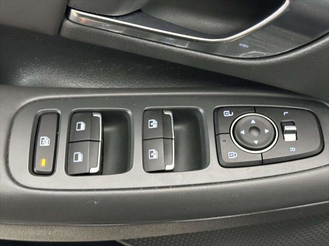 Used 2023 Hyundai Sonata SEL Plus FWD image 19