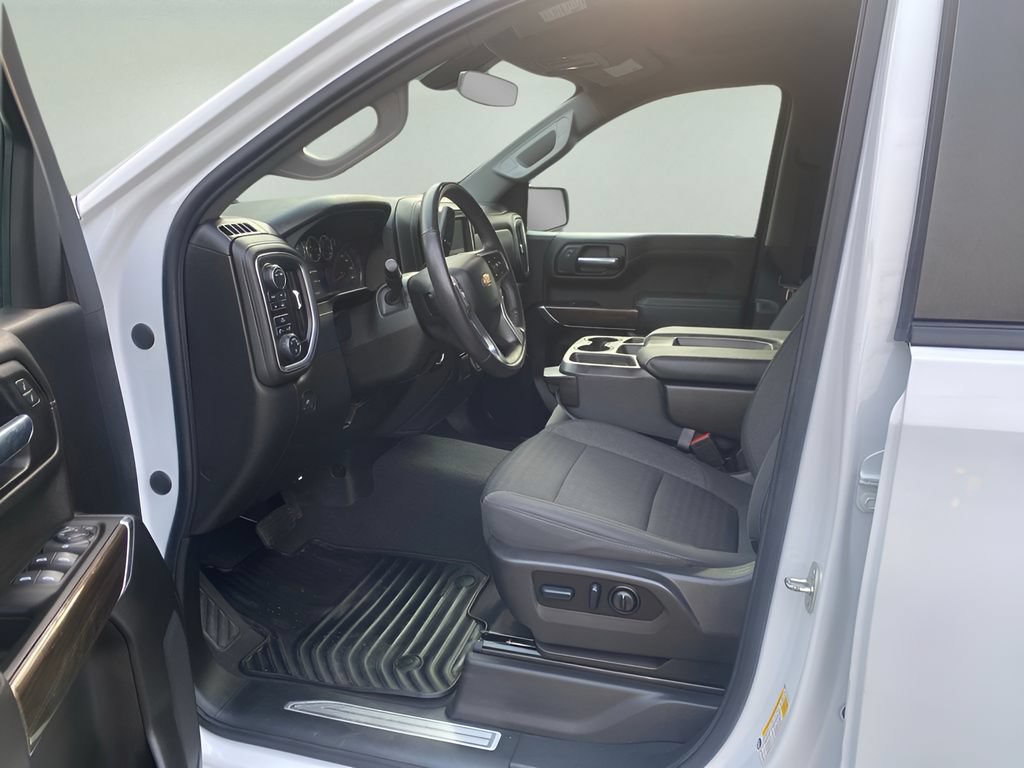 Used 2022 Chevrolet Silverado 1500 LT AWD/4WD image 20
