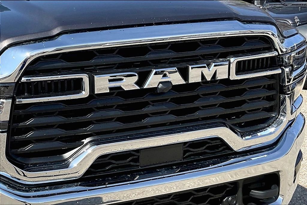 Used 2025 RAM 2500 Tradesman image 35