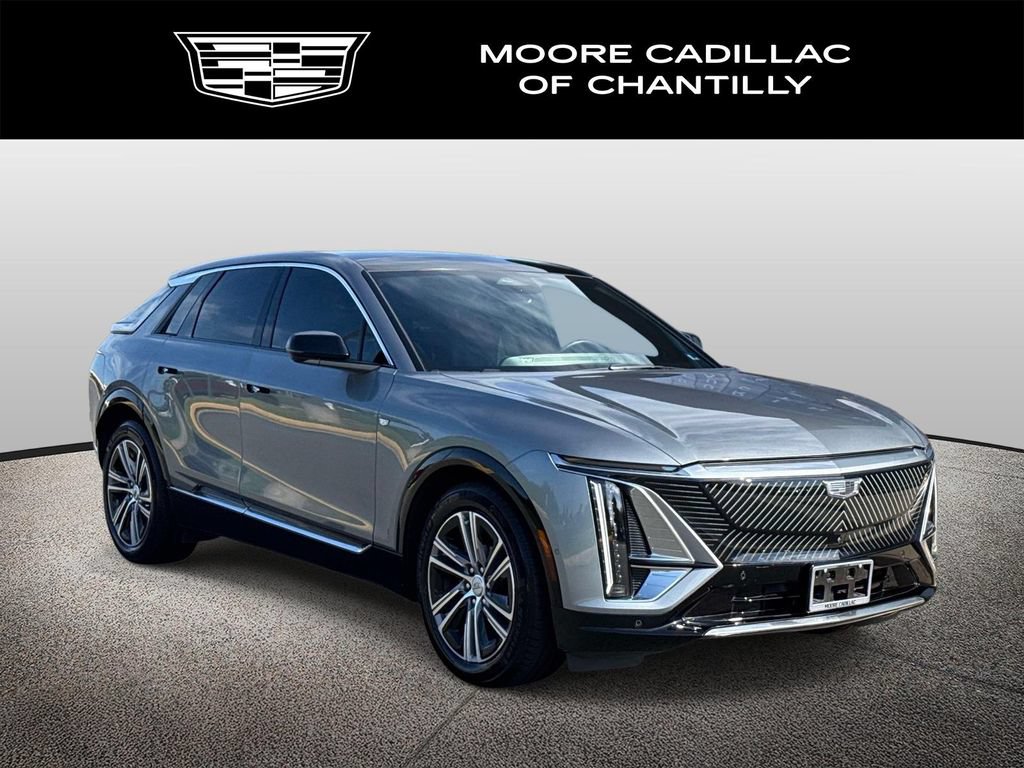 Used 2024 Cadillac Lyriq Luxury AWD/4WD image 1