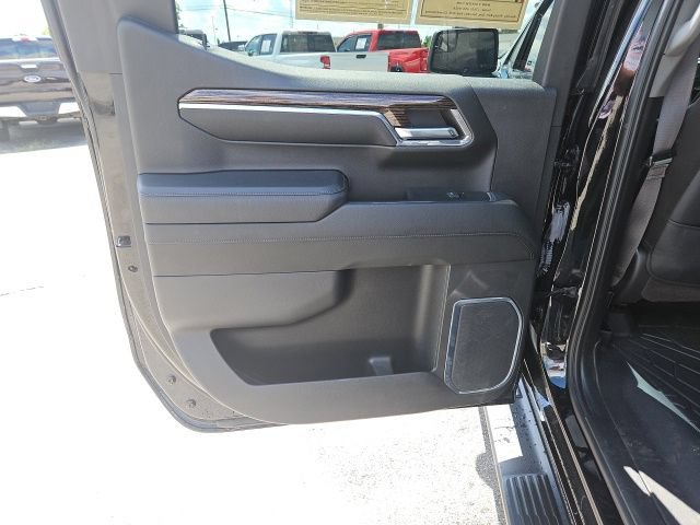 Used 2024 GMC Sierra 1500 Elevation w/ Preferred Package AWD/4WD image 14