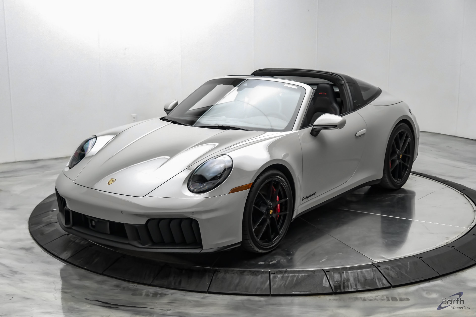 Used 2025 Porsche 911 Targa 4 GTS AWD/4WD image 7