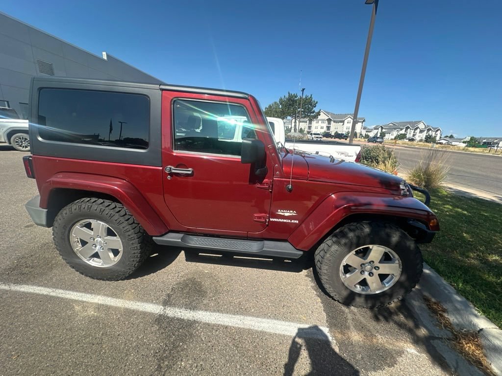 Used 2009 Jeep Wrangler Sahara AWD/4WD image 3