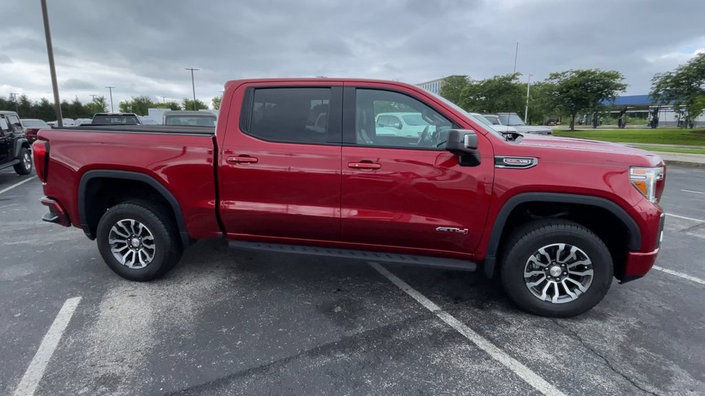Used 2021 GMC Sierra 1500 AT4 w/ AT4 Premium Package AWD/4WD image 3