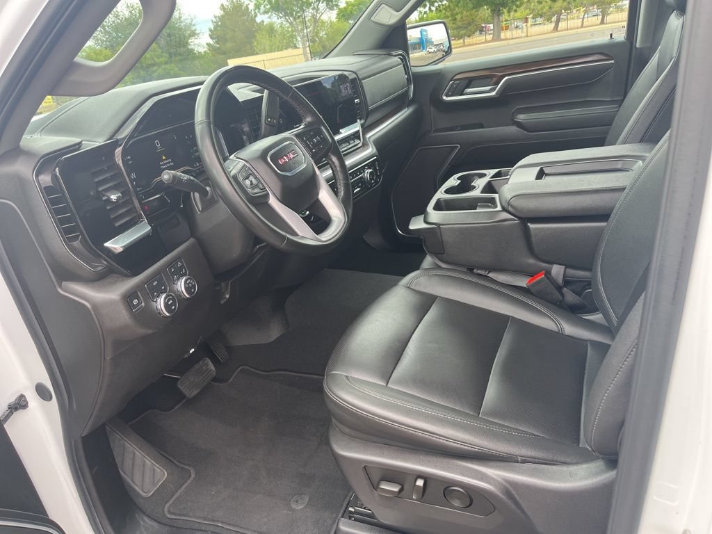 Certified 2025 GMC Sierra 1500 SLT AWD/4WD image 6