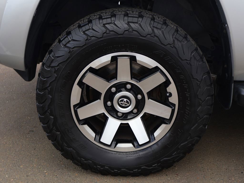 Used 2005 Toyota 4Runner Sport image 38