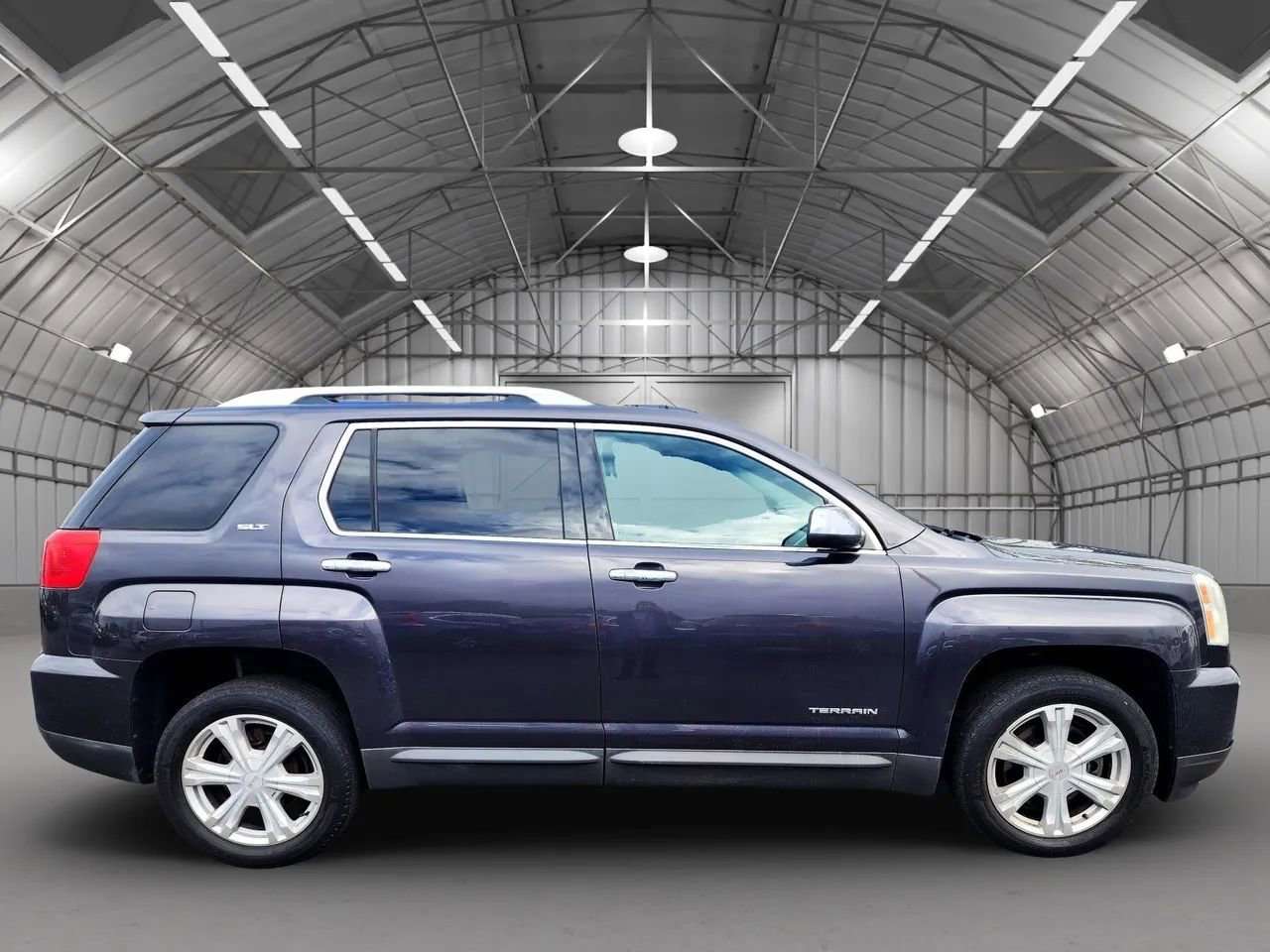Used 2016 GMC Terrain SLT w/ Open Road Package AWD/4WD image 6