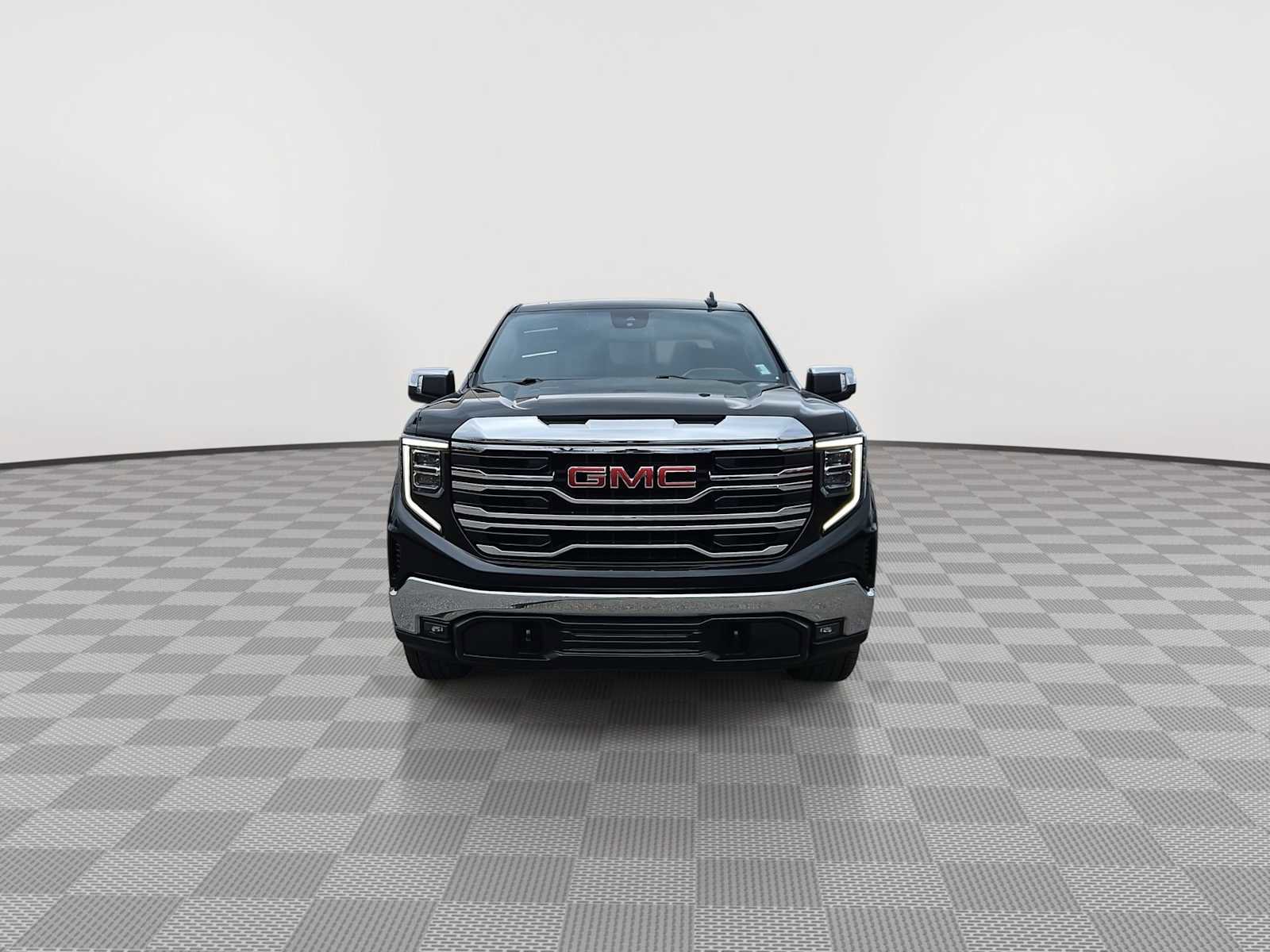 Certified 2023 GMC Sierra 1500 SLT w/ SLT Premium Package image 3