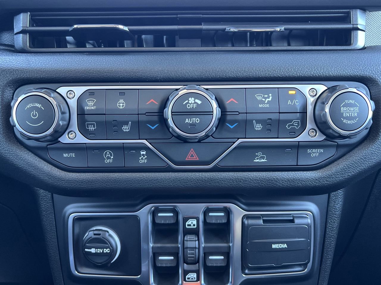 New 2026 Jeep Wrangler Unlimited Sport AWD/4WD image 5