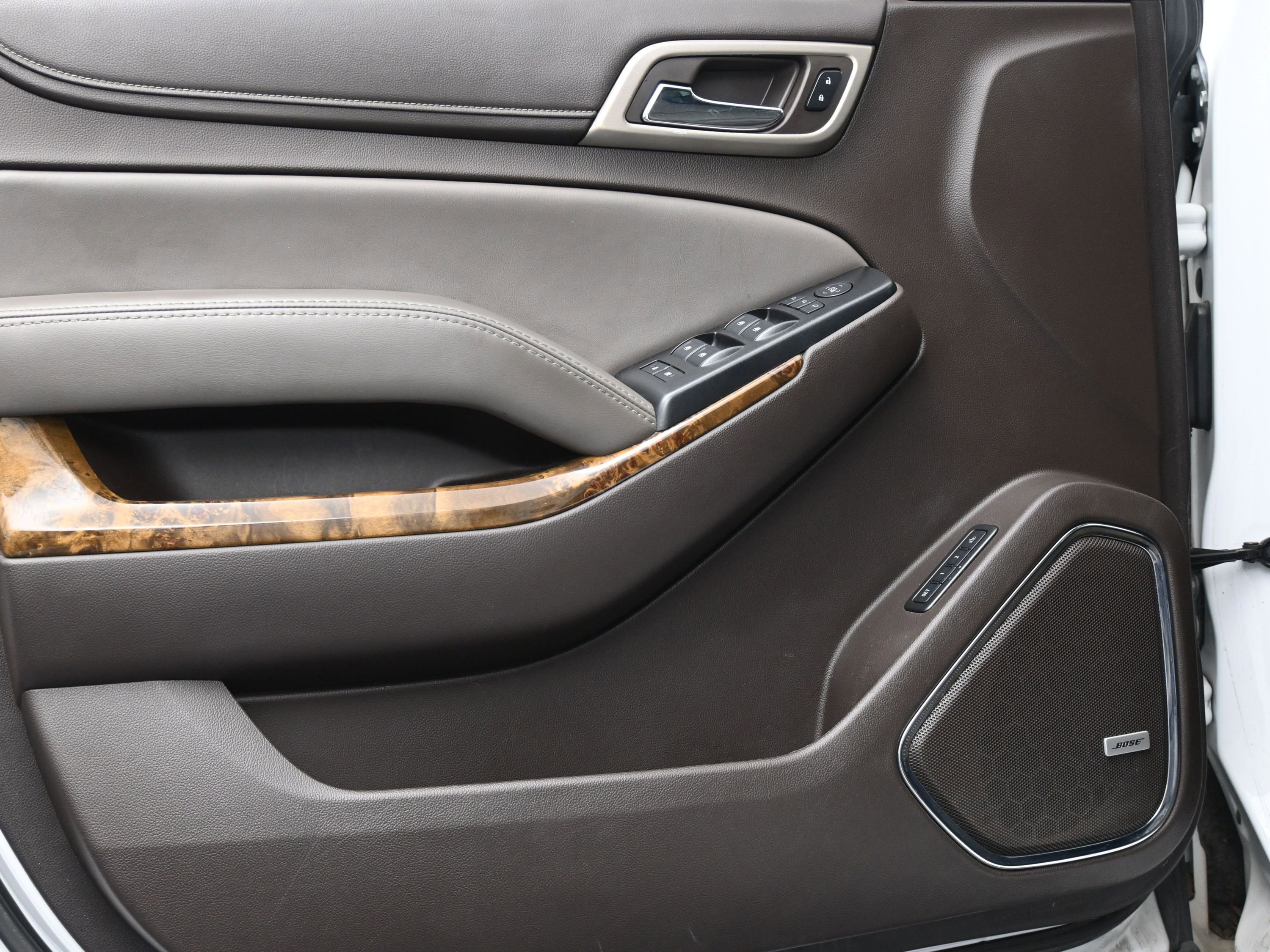 Used 2016 GMC Yukon XL Denali w/ Open Road Package image 15