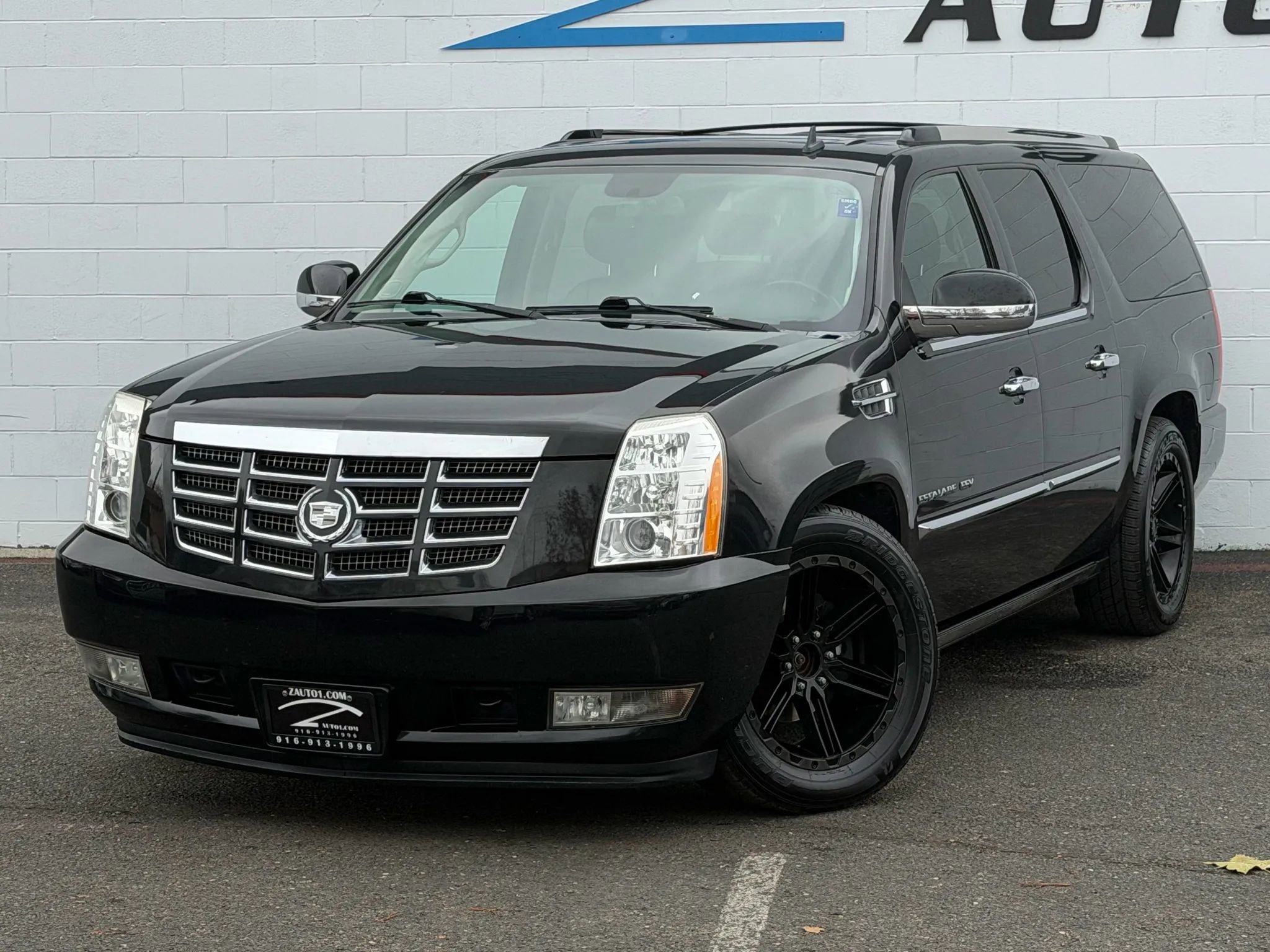 Used 2010 Cadillac Escalade ESV Premium