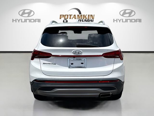Used 2023 Hyundai Santa Fe SEL w/ Winter Weather Package image 6