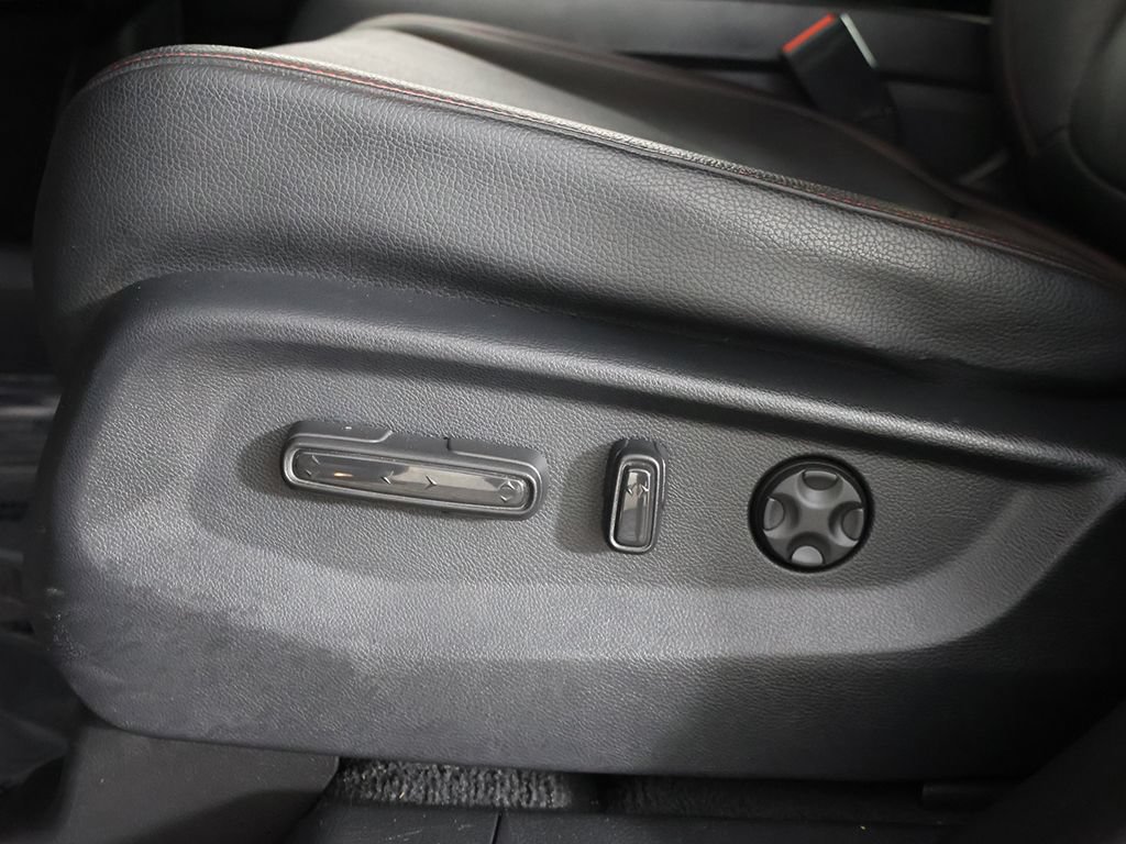 Used 2025 Honda Odyssey Sport-L image 32