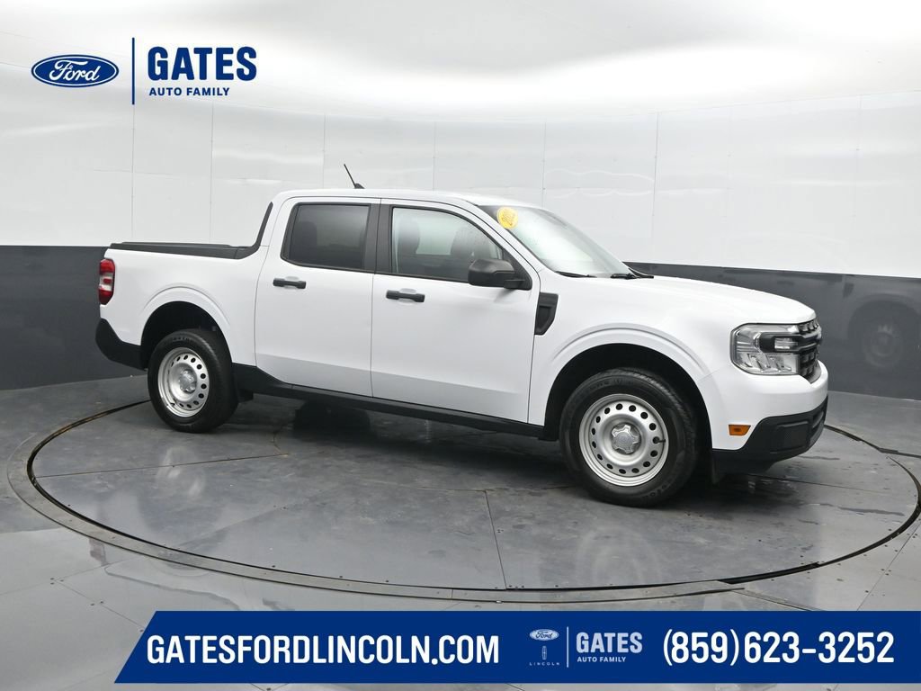 Used 2022 Ford Maverick XL FWD image 1