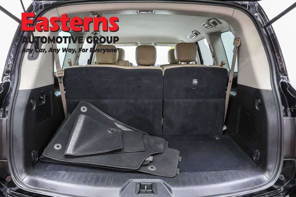 Used 2022 Nissan Armada SV w/ SV Appearance Package image 9