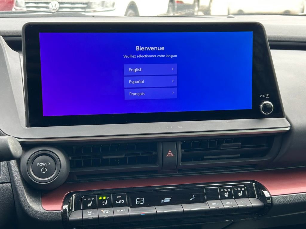 Used 2024 Toyota Prius Prime Premium w/ Advanced Technology Package image 20