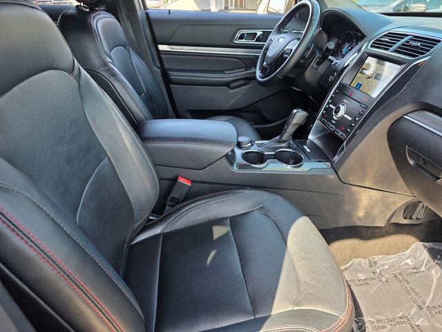 Used 2019 Ford Explorer Sport image 14