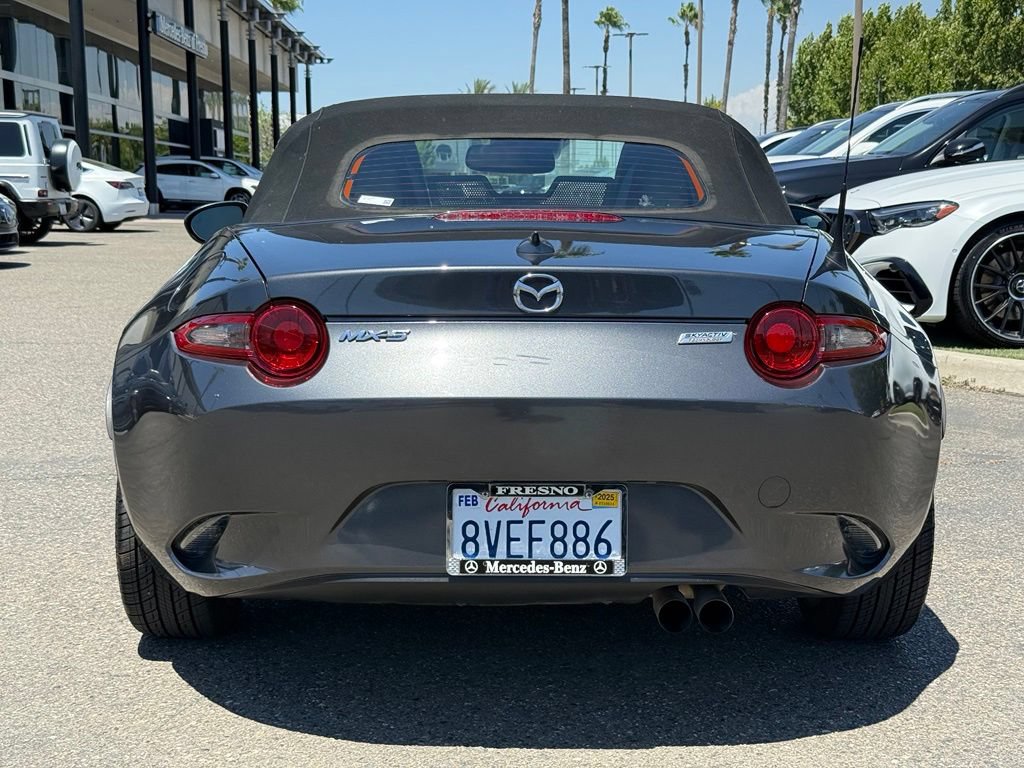 Used 2017 MAZDA MX-5 Miata Grand Touring RWD image 17