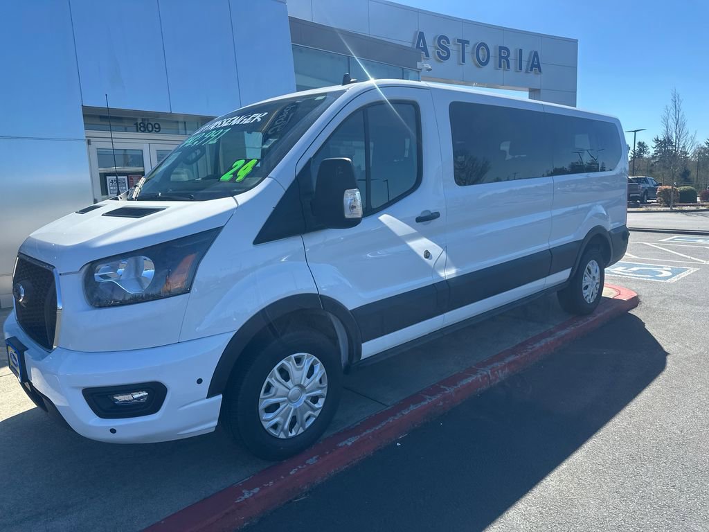 Used 2024 Ford Transit 350 XLT RWD image 8