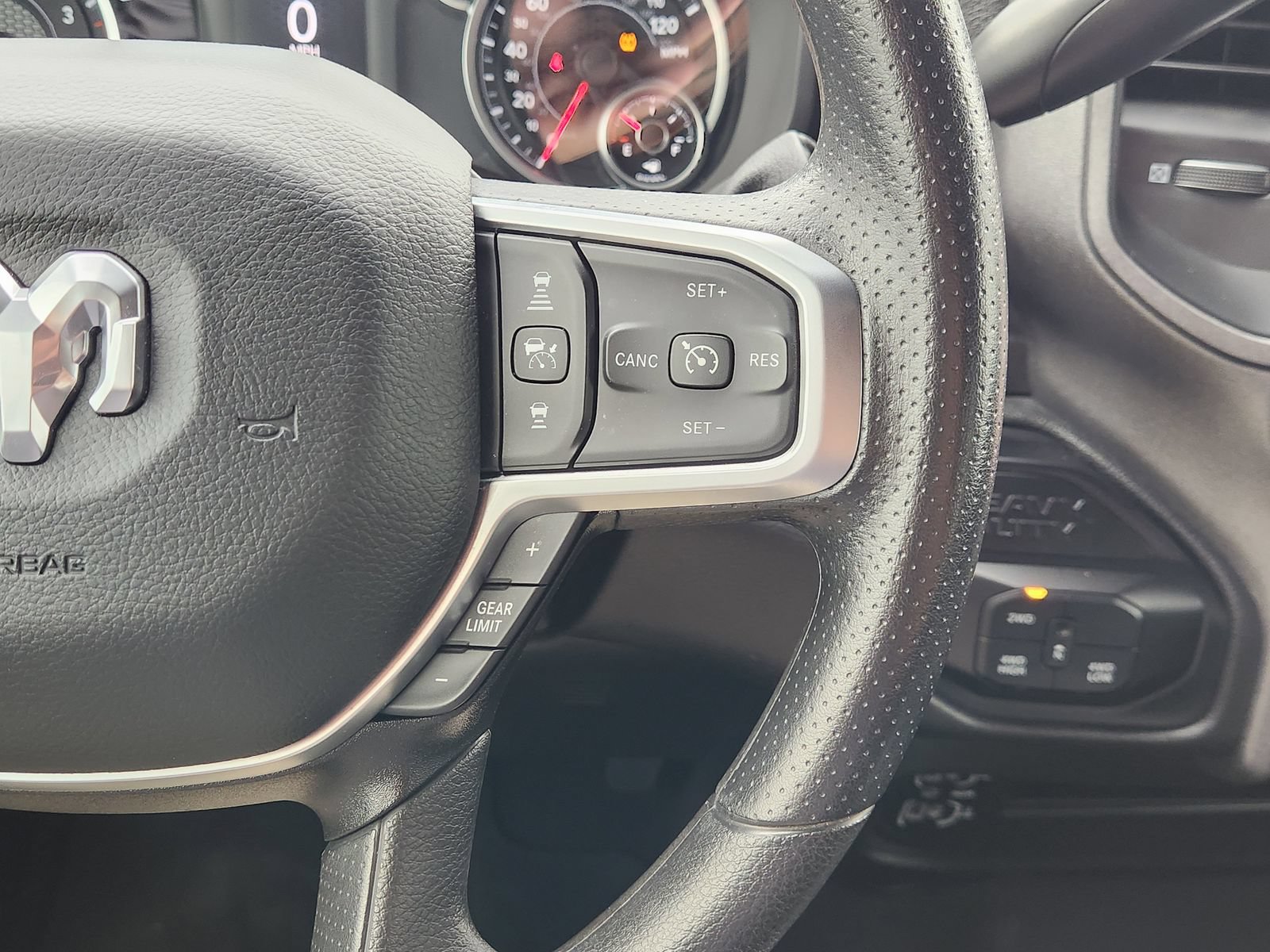 Used 2025 RAM 2500 Tradesman AWD/4WD image 34