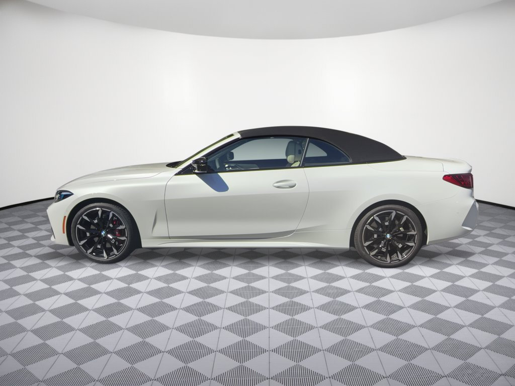 Used 2026 BMW 440i xDrive Convertible w/ Premium Package AWD/4WD image 2