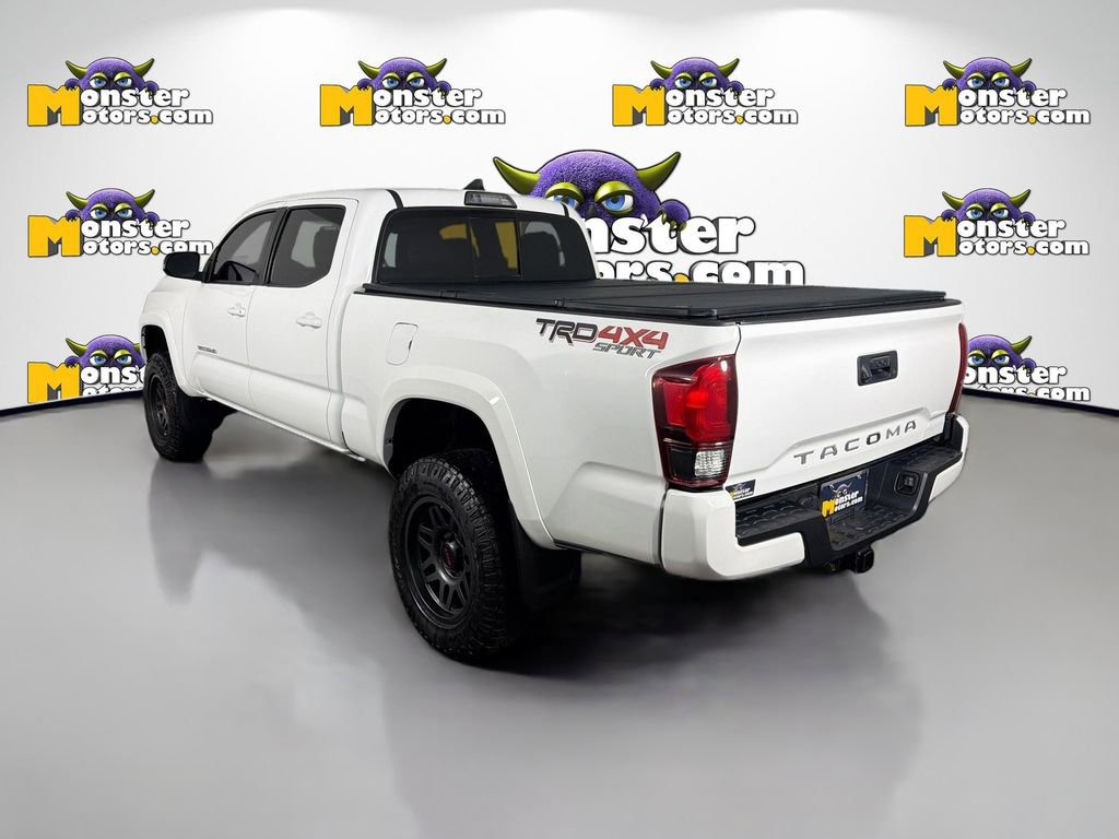Used 2019 Toyota Tacoma TRD Sport image 7