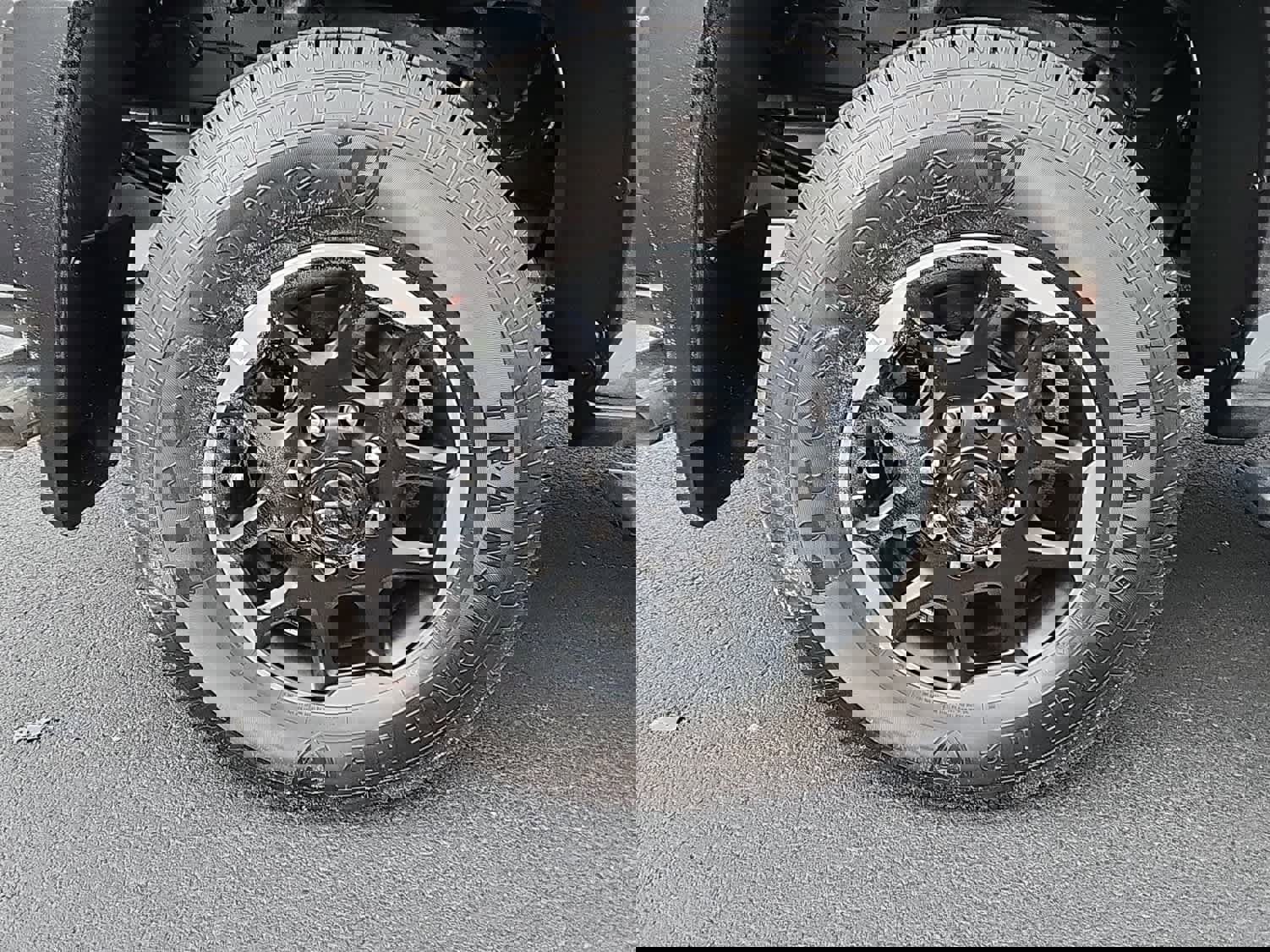 Used 2025 RAM 3500 Laramie w/ Towing Technology Group image 14