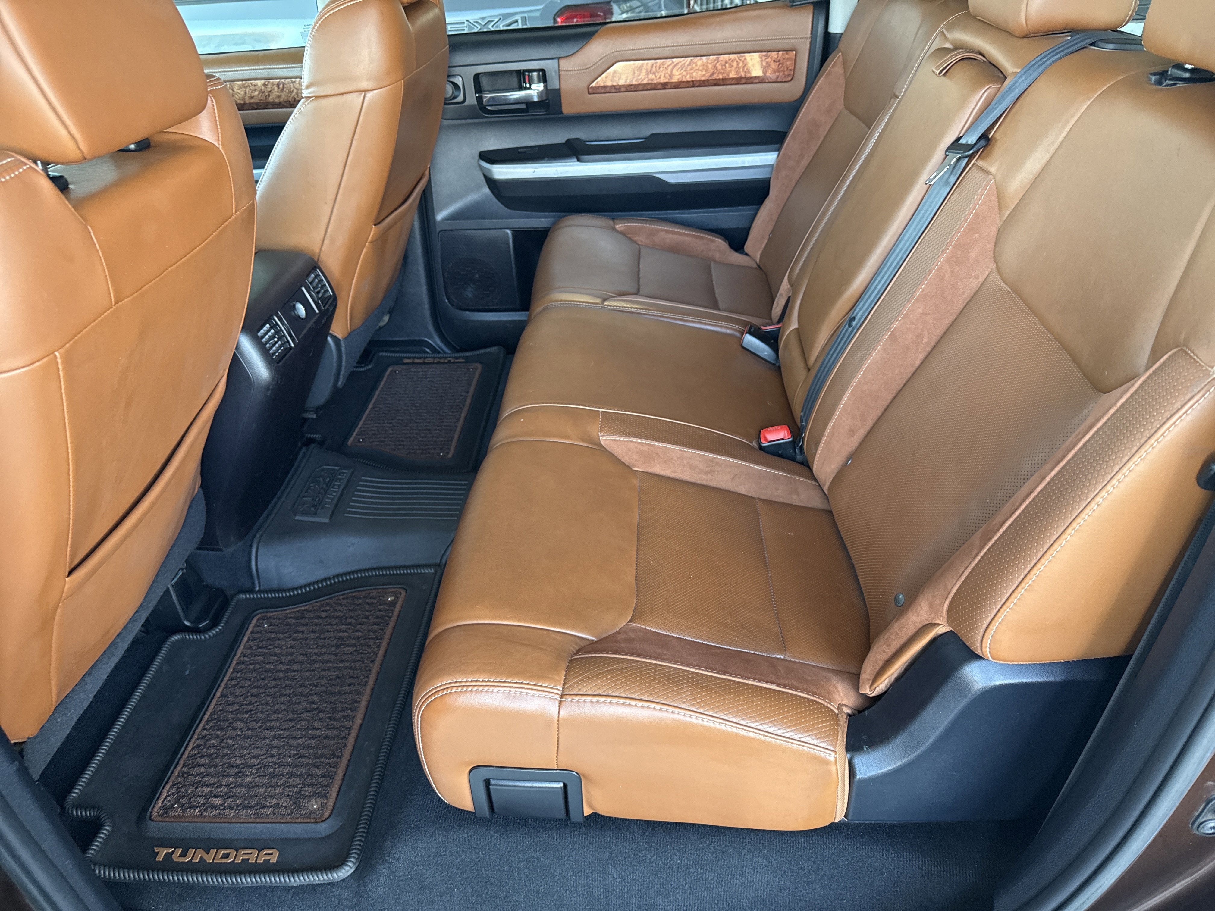 Used 2015 Toyota Tundra 1794 Edition image 12