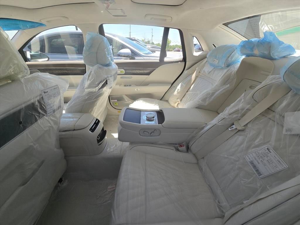 New 2026 Genesis G90 3.5T AWD/4WD image 6