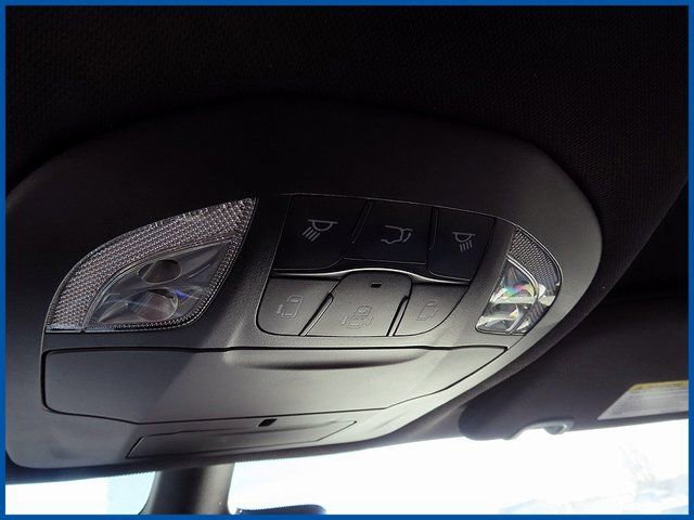 New 2026 Chrysler Pacifica Select image 16