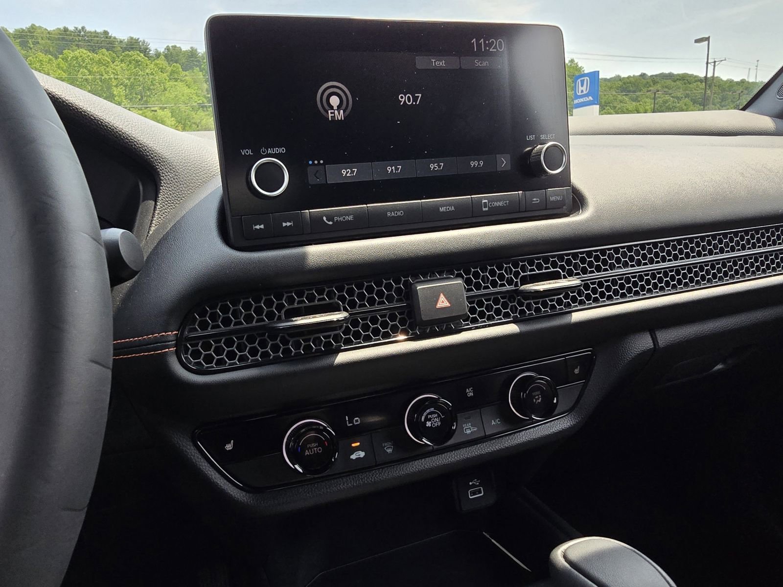 Used 2023 Honda HR-V Sport image 21