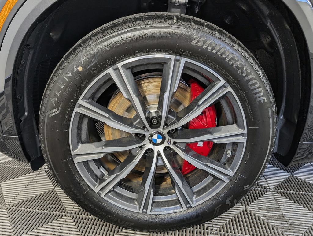 New 2026 BMW X5 xDrive40i w/ M Sport Package AWD/4WD image 10
