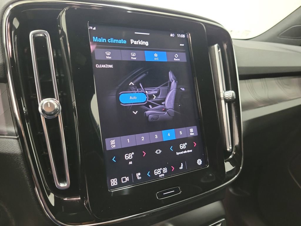 Certified 2023 Volvo XC40 Recharge Plus w/ Protection Package Premier image 28