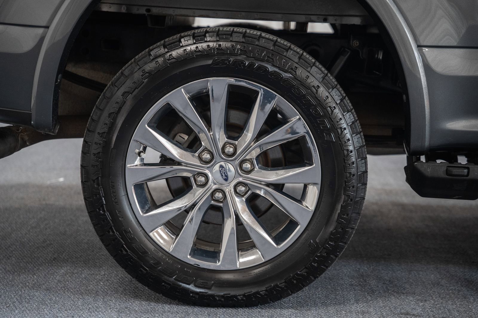 Used 2017 Ford F150 Lariat w/ Equipment Group 502A Luxury image 23