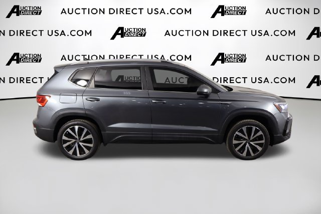 Used 2023 Volkswagen Taos SE FWD image 44