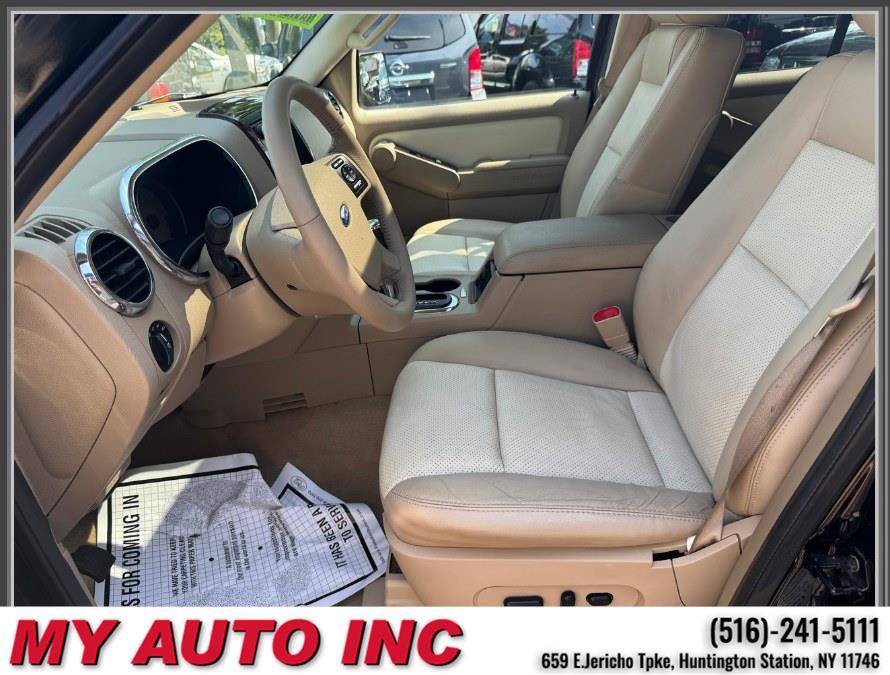 Used 2010 Ford Explorer Limited image 24
