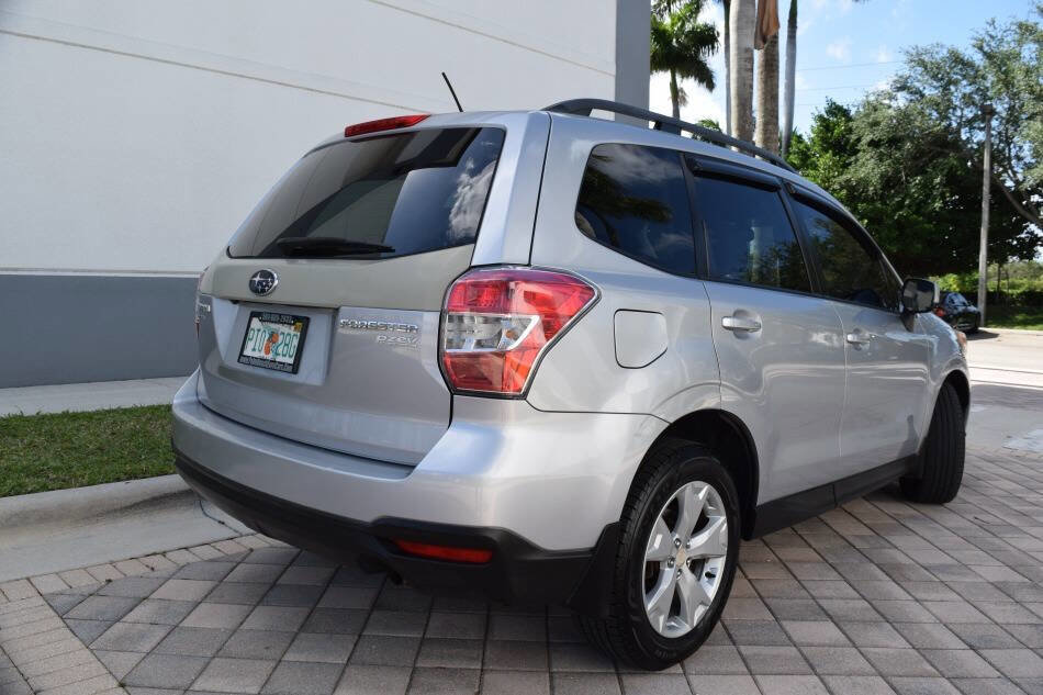 Used 2015 Subaru Forester 2.5i Premium w/ All-Weather Package AWD/4WD image 6