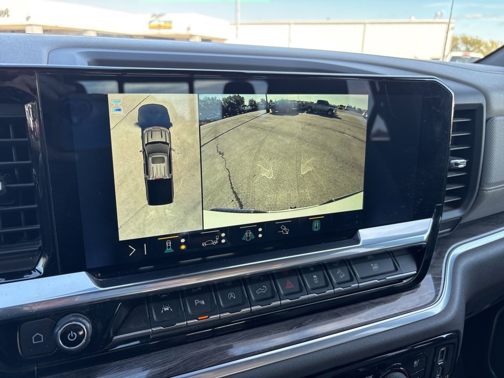 Used 2022 Chevrolet Silverado 1500 LTZ image 22