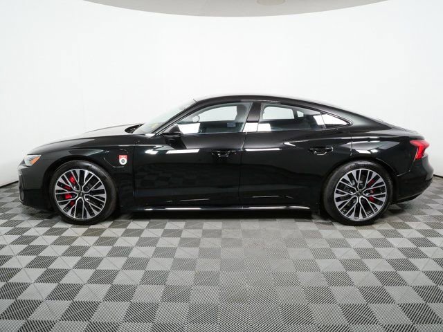 New 2026 Audi S e-tron GT Prestige AWD/4WD image 32