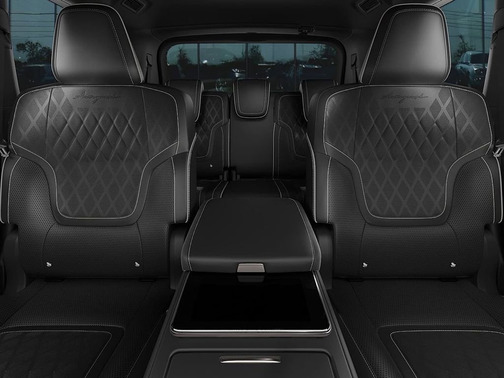 New 2026 INFINITI QX80 Autograph AWD/4WD image 8