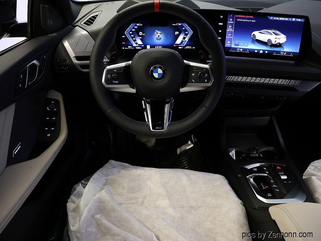 Used 2026 BMW M235i xDrive w/ Technology Package AWD/4WD image 7