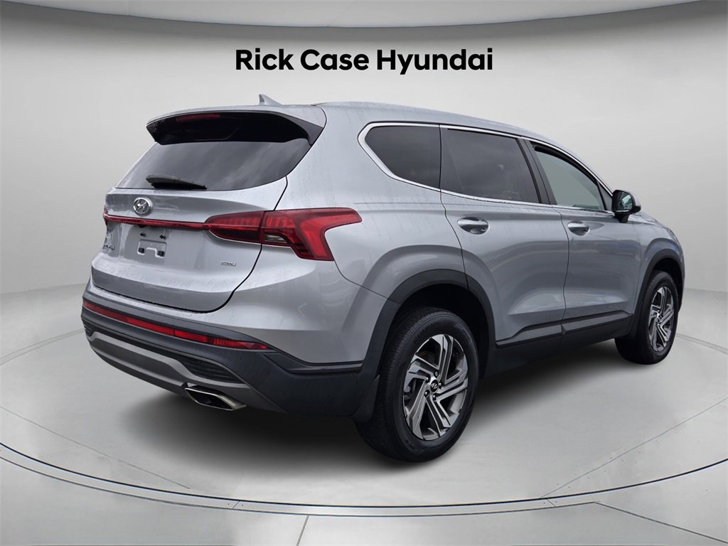 Certified 2023 Hyundai Santa Fe SE image 8