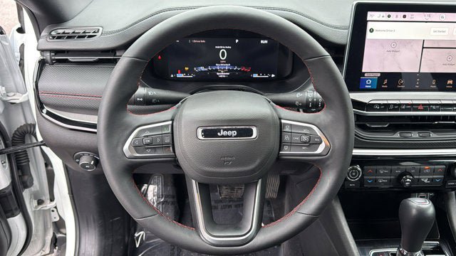 Certified 2025 Jeep Compass Trailhawk w/ Trailhawk Elite Group AWD/4WD image 15