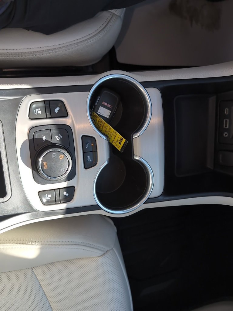 Used 2020 GMC Terrain Denali w/ Denali Premium Package image 23