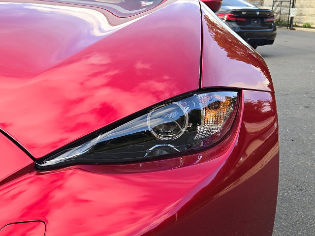Used 2020 MAZDA MX-5 Miata RF Grand Touring RWD image 11