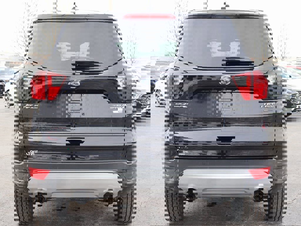 Used 2019 Ford Escape Titanium image 5