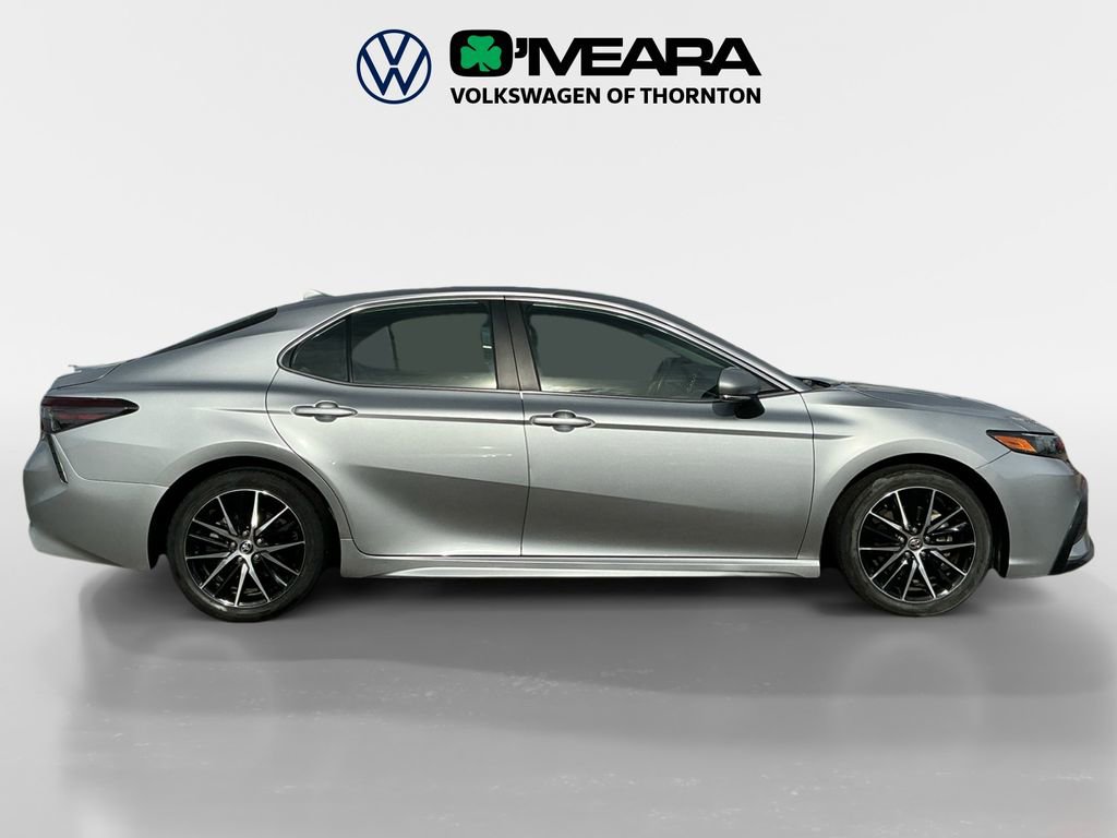 Used 2024 Toyota Camry SE image 6