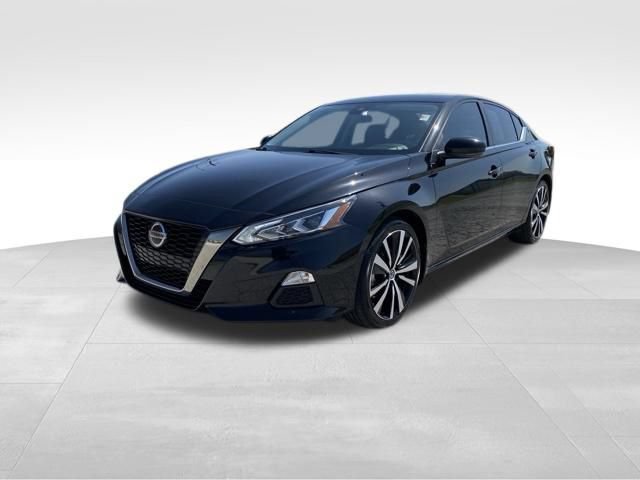 Used 2021 Nissan Altima 2.5 SR w/ SR Premium Package FWD image 1