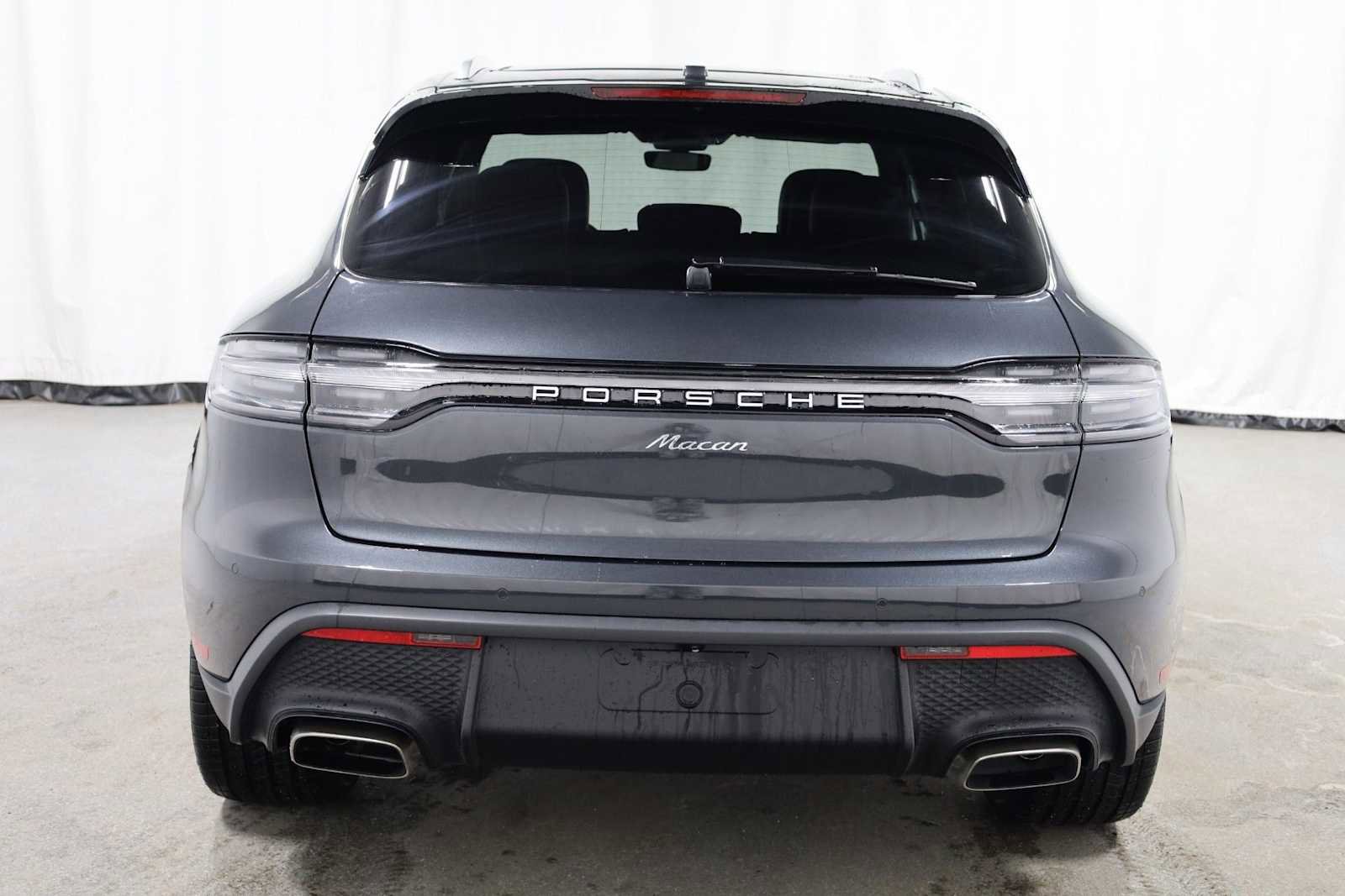 New 2026 Porsche Macan image 7