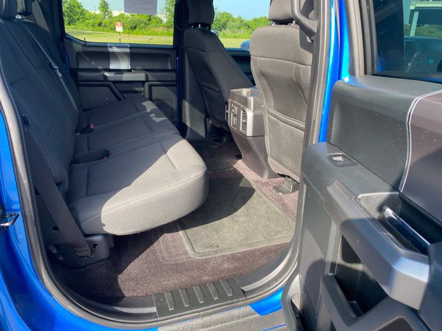 Used 2016 Ford F150 XLT w/ Equipment Group 302A Luxury AWD/4WD image 18